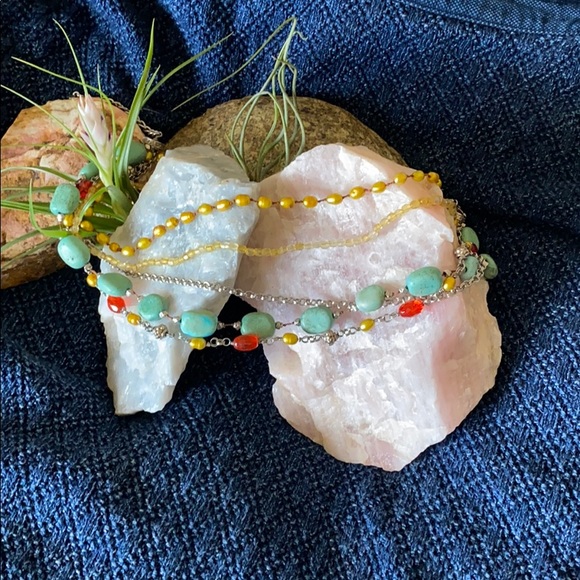 🌸Beautiful necklace🌸 - Picture 2 of 5